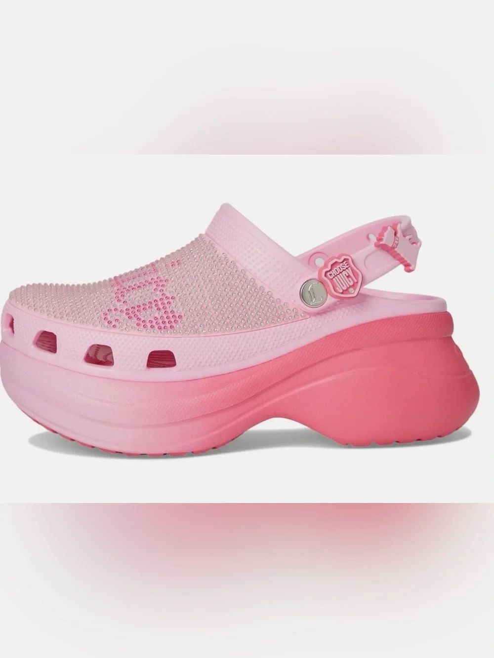 CROCS eye catching